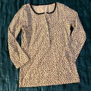 Doen Henley Tee Size Small